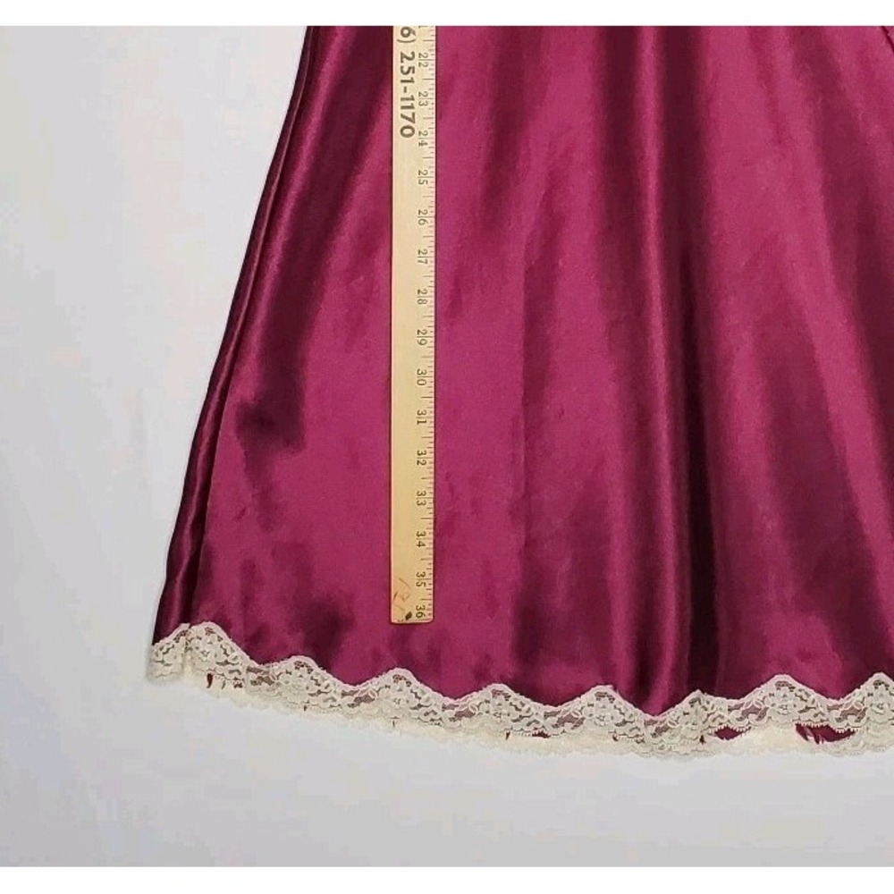 Vtg Victorias Secret Burgundy Satin Slip Dress Large V-Neck Lace 00s Y2K - Picture 6 of 9